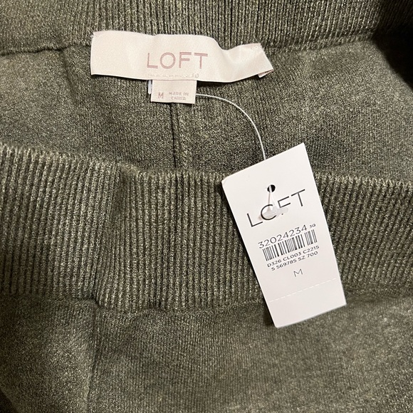 LOFT Pants - NWT LOFT Wide Leg Pants in Birdseye Knit